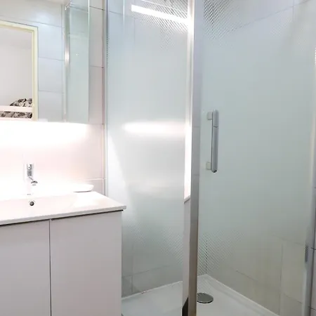 Apartament Climatise Avec Piscine Et Parking, Acces Direct A La - Fr-1-753-17 Saint-Cyprien (Pyrenees-Orientales)